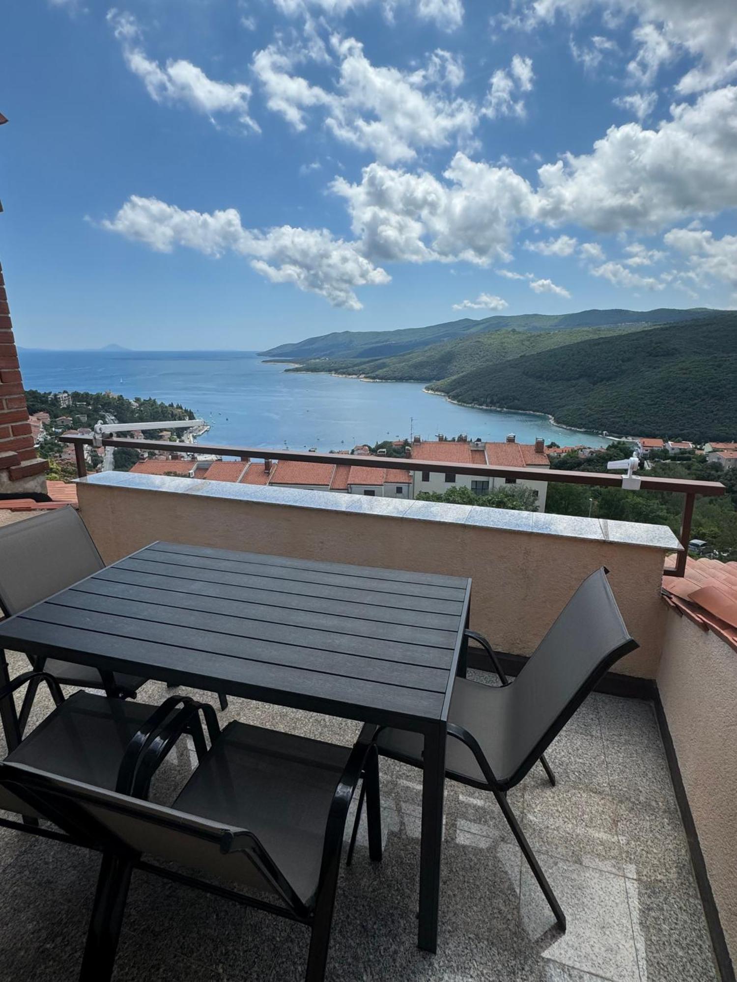 Apartments Creska 629 Рабац Екстер'єр фото
