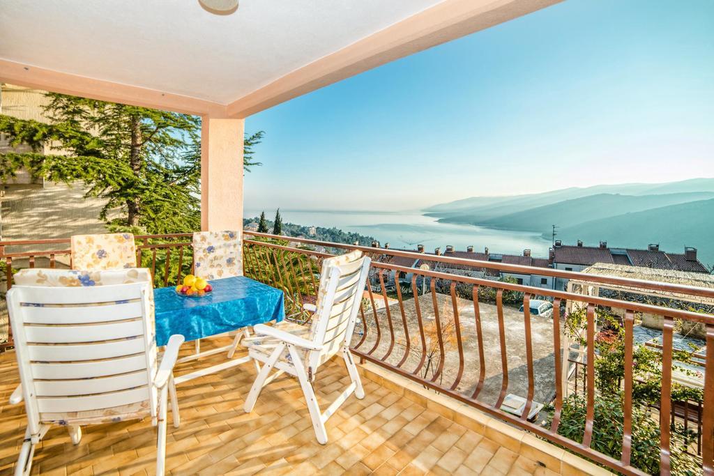 Apartments Creska 629 Рабац Екстер'єр фото