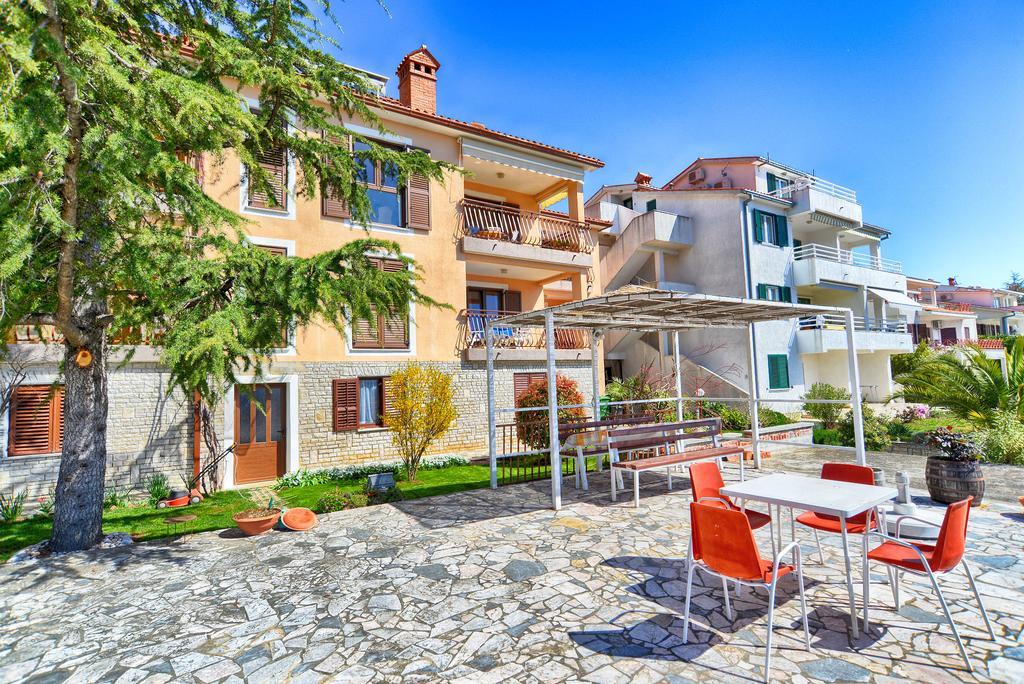 Apartments Creska 629 Рабац Екстер'єр фото